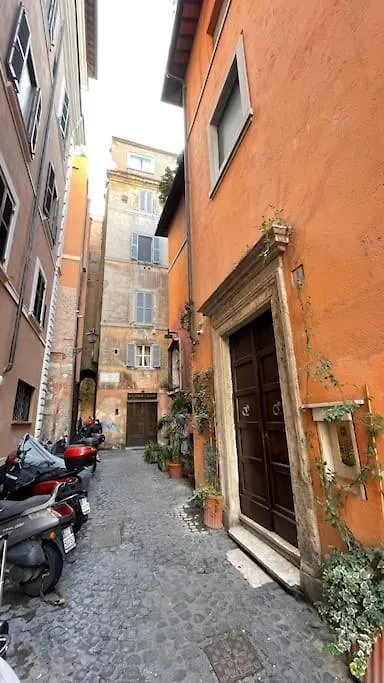 Vicolo San Trifone By Hili Apartment Rome