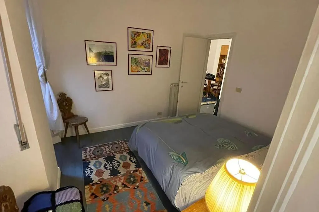 Vicolo San Trifone By Hili Apartment Rome Italy